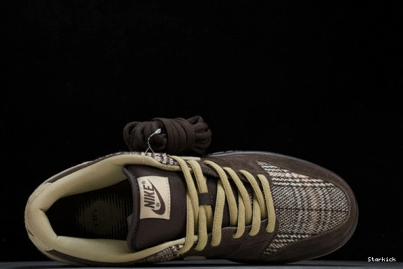 SB Low 304292-223 Dunk  Nike Tweed 0813